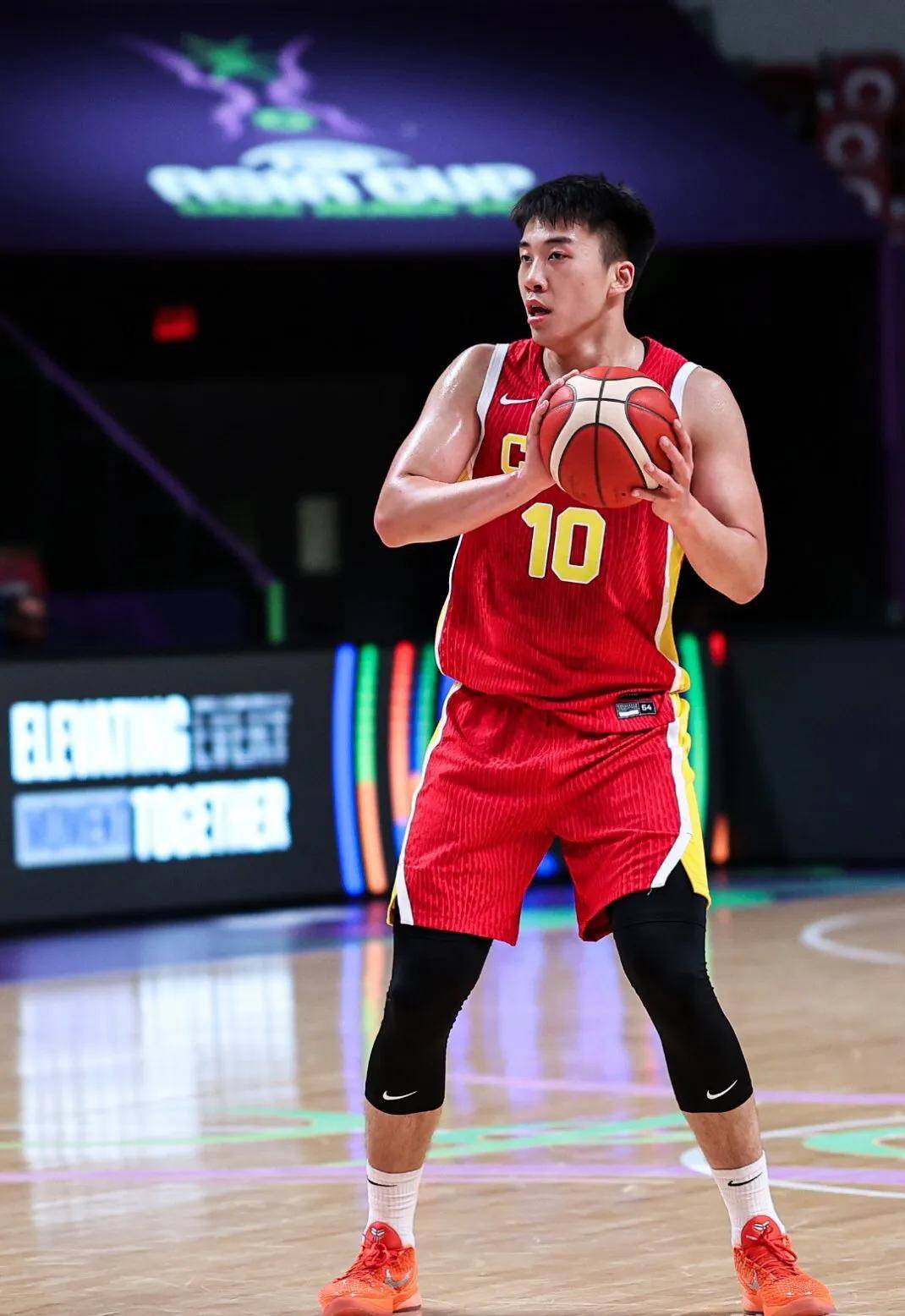 NBA常规赛官宣日走向成谜，北京首钢队长鼓劲，细节曝光，年轻球员获得机会的简单介绍九游娱乐官方平台